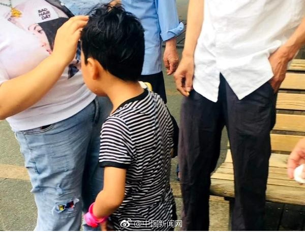 摩托车为消防车开道被扣9分？北京交警称其另有违法_9929视频会议