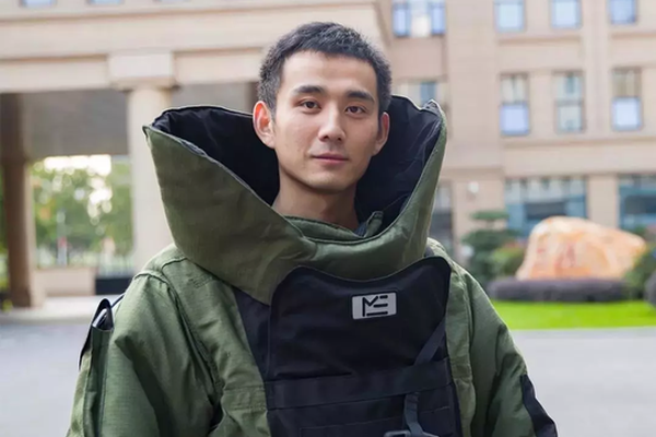 付辛博颖儿樱花树下甜蜜依偎_块存储