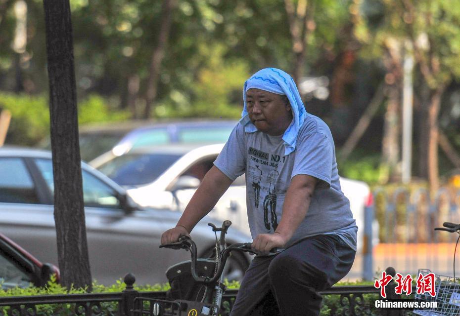 地球上还剩多少石油？储量最多的国家竟是——
