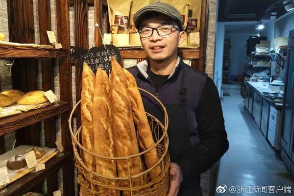 莱昂纳德砍45分季后赛新高 打爆76人锋线CJ赞其胜乔丹_挂机宝哪个好