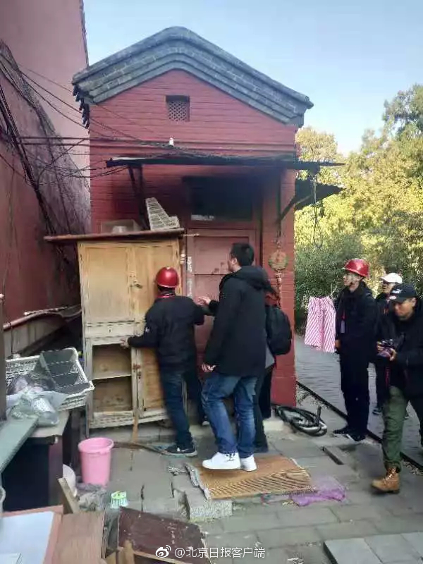 一旦中美爆发冲突,美军至少损失几架F22?_AI云电脑