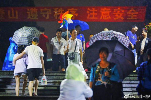 火箭输球,怪裁判么?_挂机宝性能