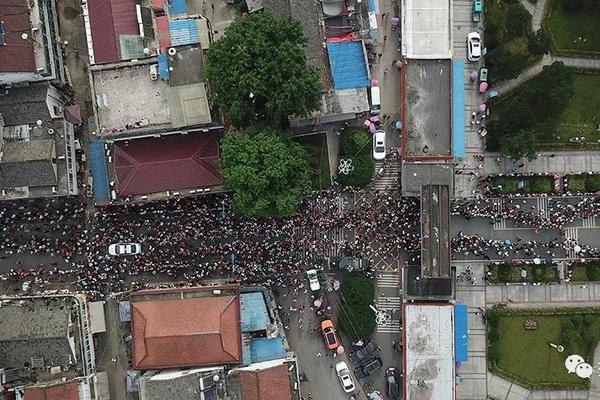 吴宣仪撩发wink甜度满分_云电脑随时随地访问