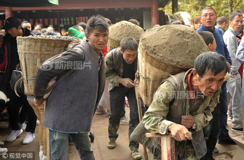 沈梦辰杜海涛疑似拍婚纱_云电脑断网重连