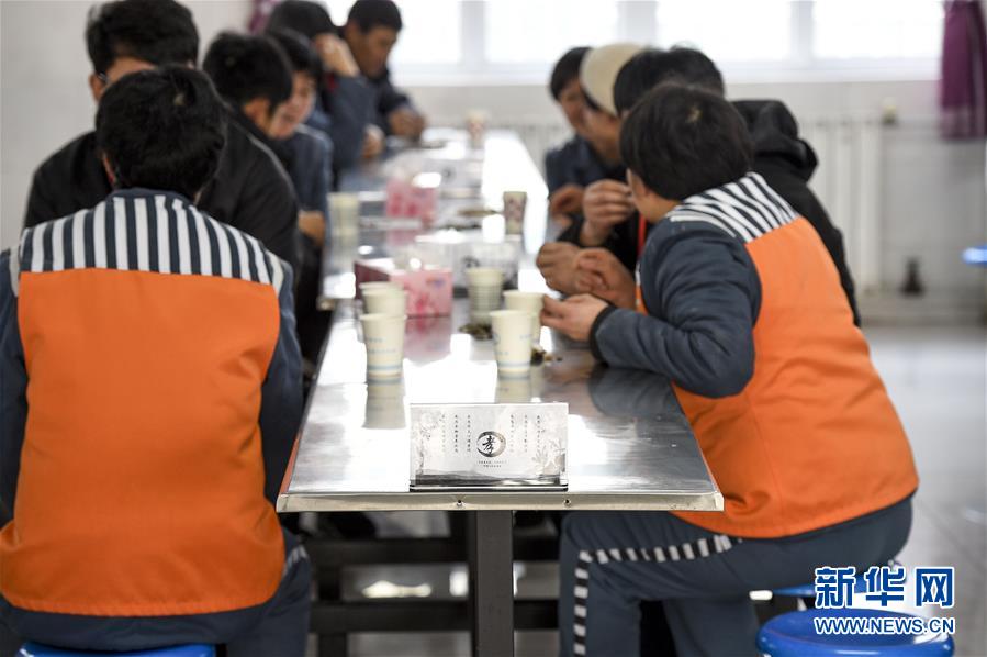 安康市长:人才大战,小城市也要活下去_CN2 OA服务器