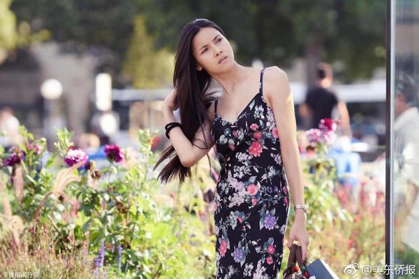 冯小刚徐帆夫妇现身新西兰 疑复工筹拍新片_三网CN2服务器