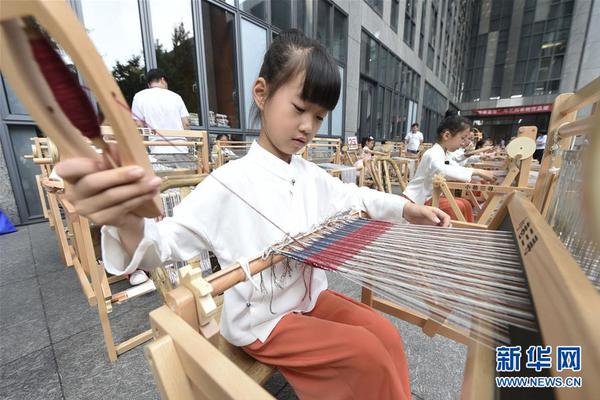最佳阵容:7外援霸占中前场