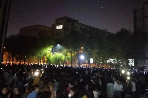 全民调查:你想生几个娃?养个孩子你花了多少钱?_9929精品网