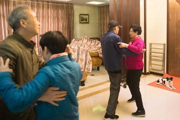 中国或在研世界首款五代空空导弹 装备歼20_联通云电脑