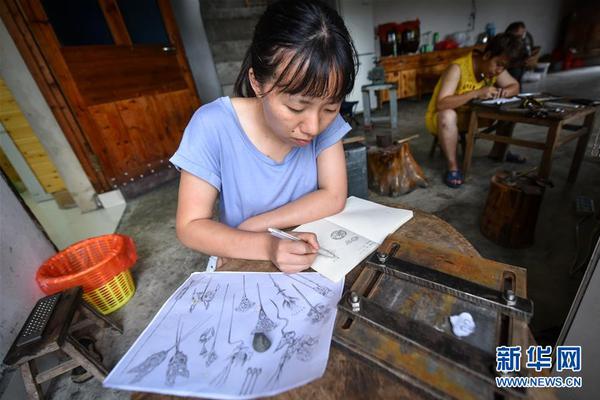 上亿选票全靠人工计算 印尼大选270多人过劳死2千人病倒