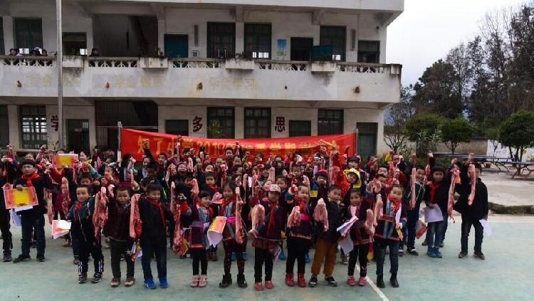 北京莱太花卉市场闭市 200多家商户清仓甩卖_挂机宝月付