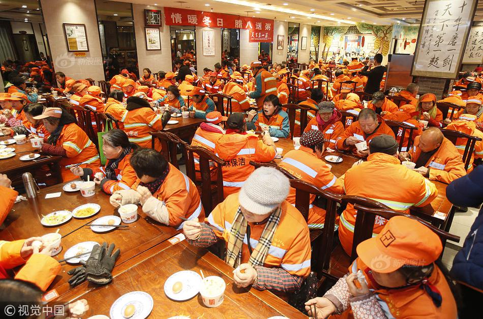 NBA五佳球:哈登迎射汤普森 霍福德泰山压顶血帽字母哥_挂机宝防攻击