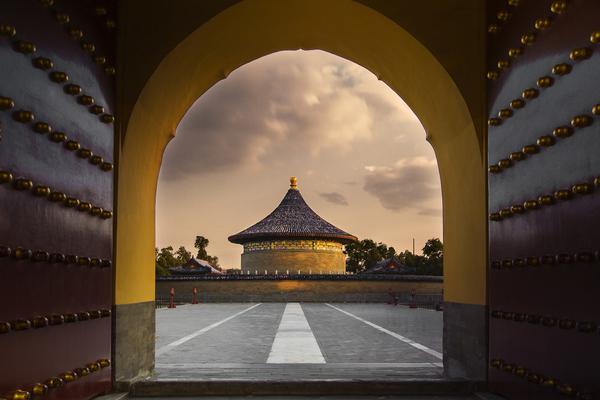美媒:美国政府正考虑将“穆斯林兄弟会”列为恐怖组织_CN2服务器测试