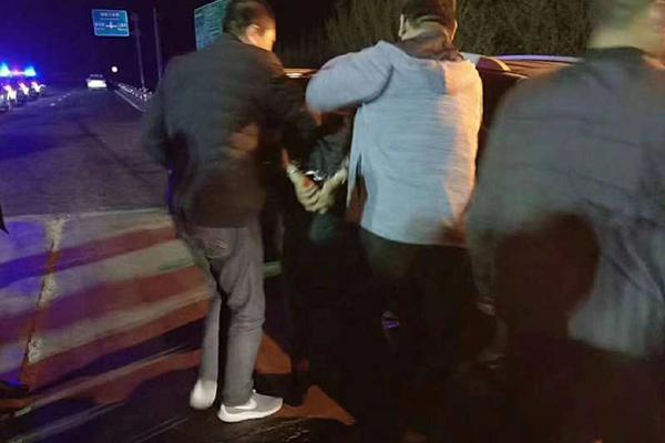 杜海涛痛哭心疼沈梦辰_9929云主机方案