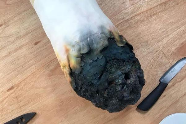300米峡谷上空的女保洁_云电脑评测