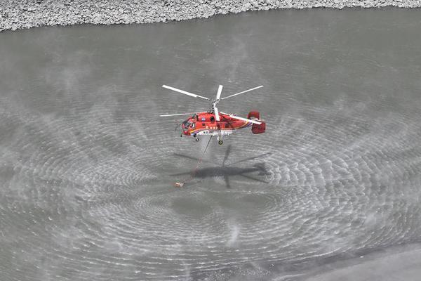 私募持股曝光：高毅新进8股 淡水泉新进中材科技_挂机宝挖矿