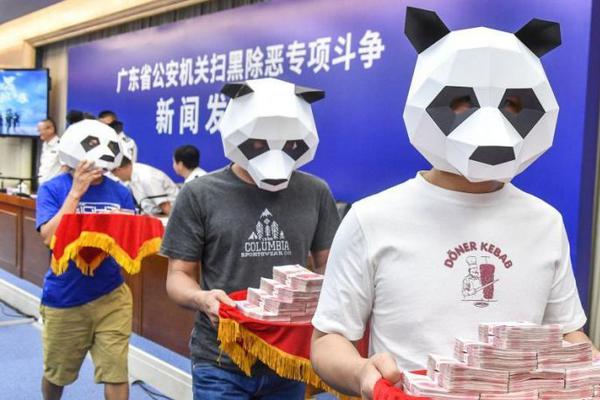 免费送:千兆美国网件路由器_挂机宝编译