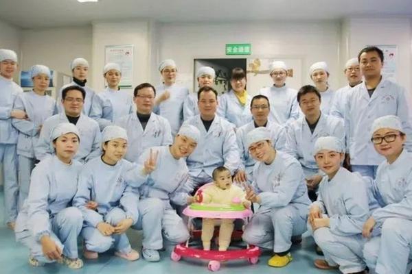 一季度投资消费出口抢眼 外贸确保进出口稳中提质_异构计算