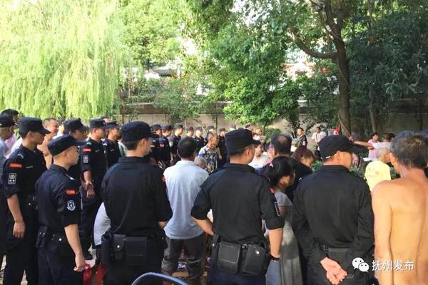 苍井空直播分娩老公罕见出面受访:她随时会生_挂机宝电商