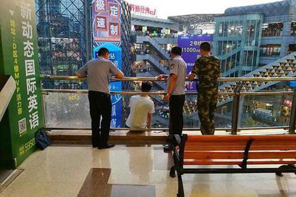 圣经欧尼教你夹睫毛更翘哦_块存储