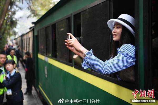 公务员涉内幕交易：获利区区2.6万 反遭罚款15万_瘦终端