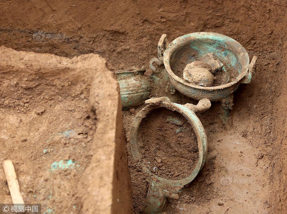 进入5月份,财运一路高歌猛进,钱财源源不断地来,生活美满幸福_挂机宝挂QQ