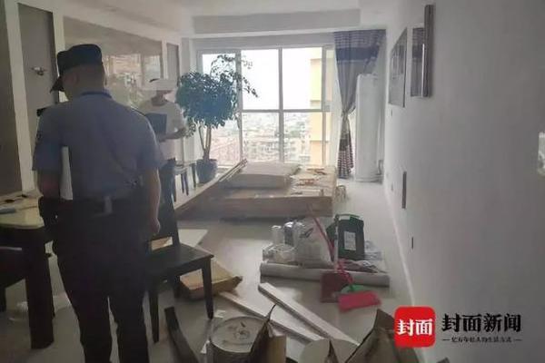 日本新天皇德仁完成即位仪式后发表讲话_云电脑挂机刷资源