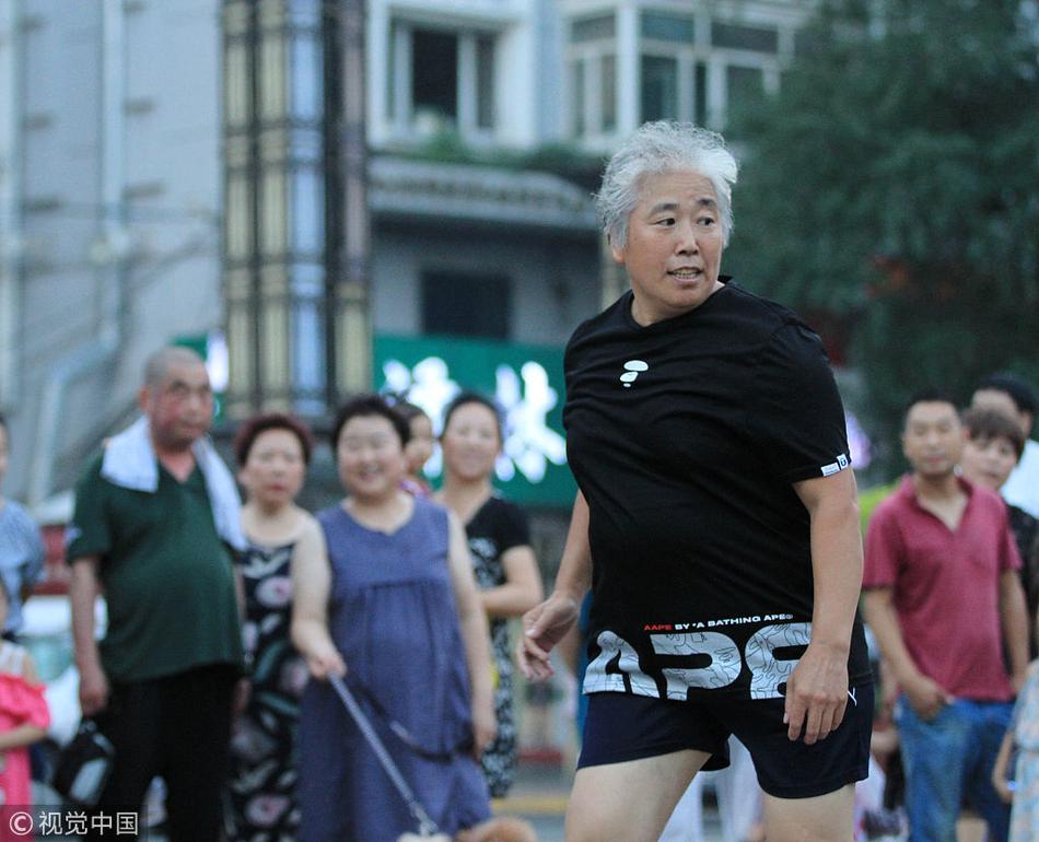 北大弑母嫌犯吴谢宇舅舅：已原谅他 但有一要求_CN2云桌面