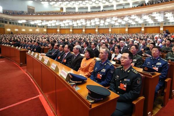 新浪娱乐对话王源：音乐是我输出内心的途径_远程协作