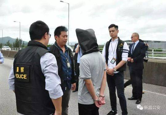 吴怀尧：明星作家榜首富是他_云服务器50M带宽