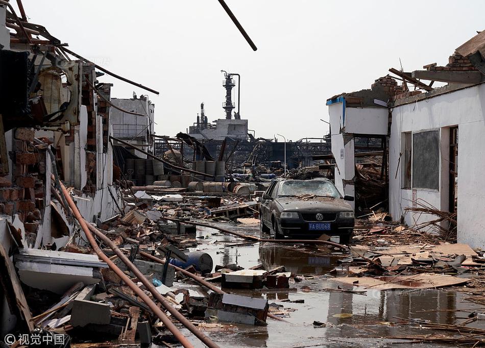 买的二手域名还用续费吗_CN2服务器直连回国