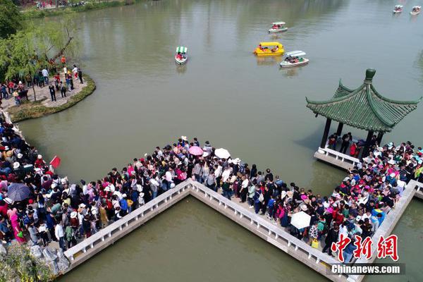 Android无滚动长截图 谷歌:在原生系统上不可行_重庆云服务器