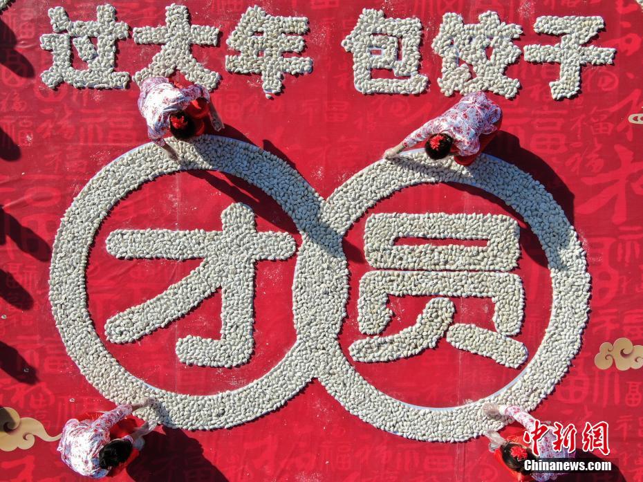 大师赛伍兹2杆落后冲冠李昊桐T57_云电脑客服多开