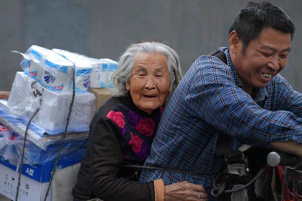 继承与赠与手续何区别_9929企业级云服务器