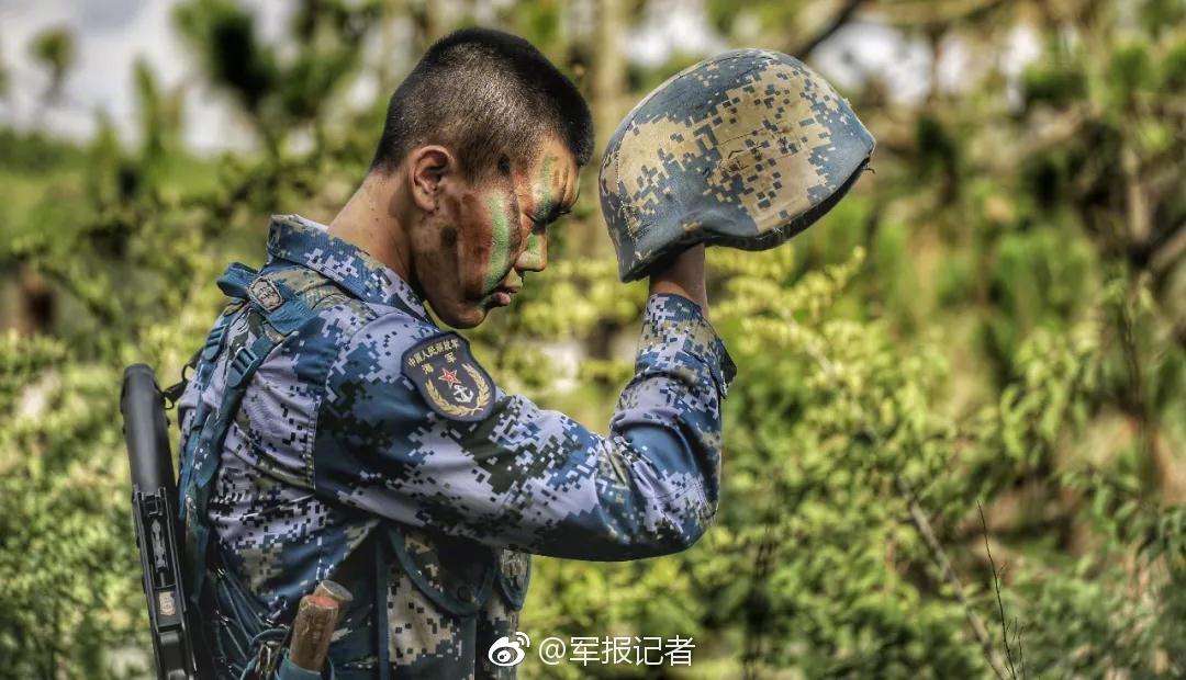 选对枕头可以保护颈椎更有助于睡眠_挂机宝代理