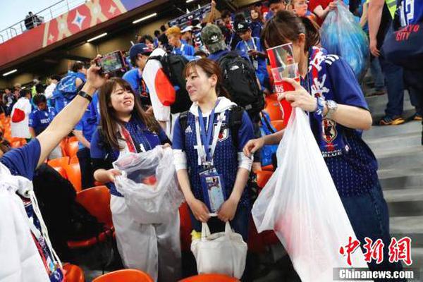 勇士又有人疑似下黑脚!_阿里云服务器