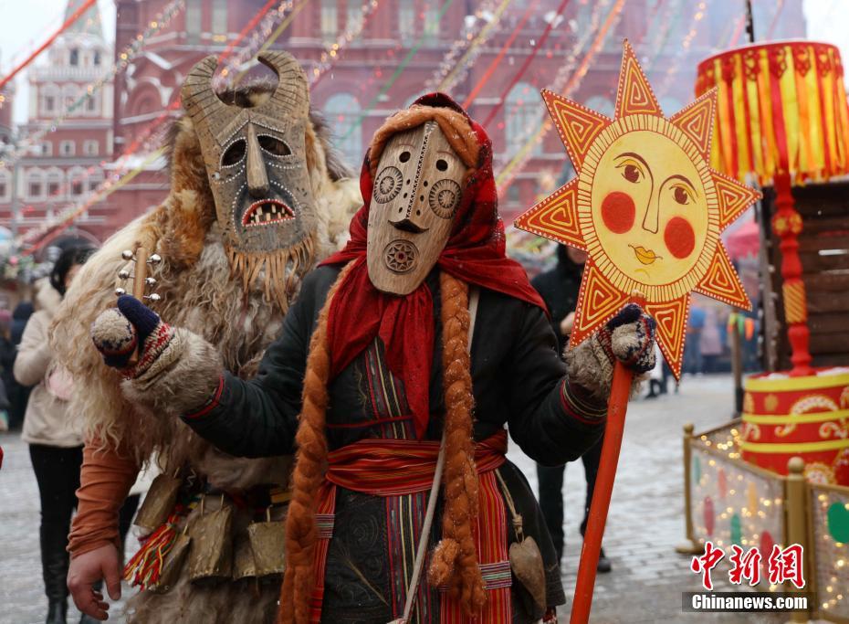 晚清老照片：不裹小脚的妇女，可怜的麻风病人_9929三网回程