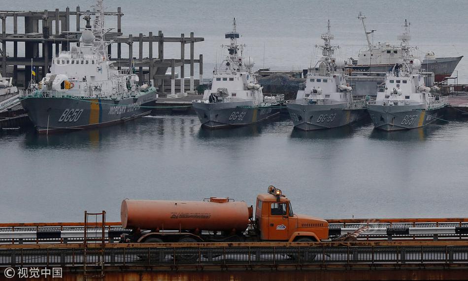 美海军宙斯盾舰再次穿越台湾海峡