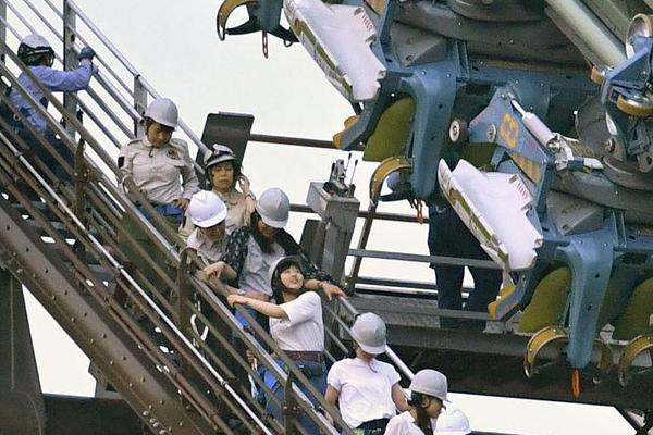 保安为晕倒学生垫付多半月工资:捍卫有文化青年_CN2服务器带宽充足