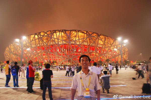 潘石屹对话牟其中：还原飞机易货、开发满洲里_独享云服务器