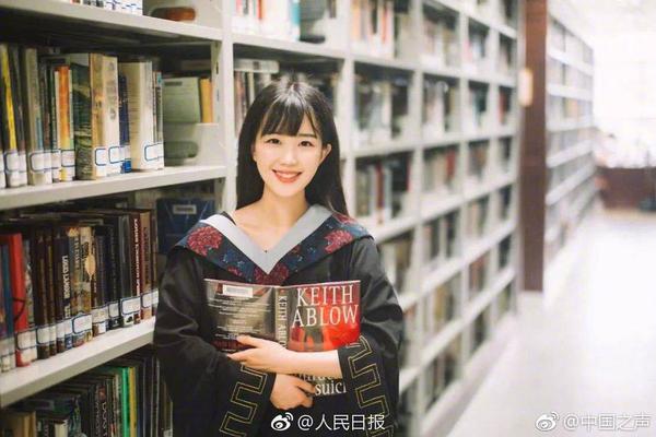 沪深两市近300股跌停 创业板指跌超2.5%_CN2服务器解锁Netflix