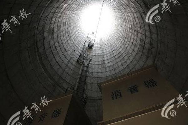 刚买一年,价格掉一半!新能源车,为啥转手就尴尬