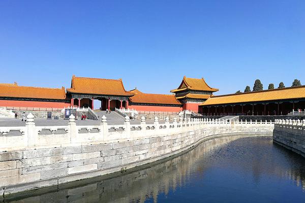 12星座恋爱调查：哪个瞬间让她彻底放弃你？_CN2大数据处理