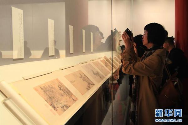 对赌的代价:冯小刚郑恺需补偿华谊近8800万_大连云服务器