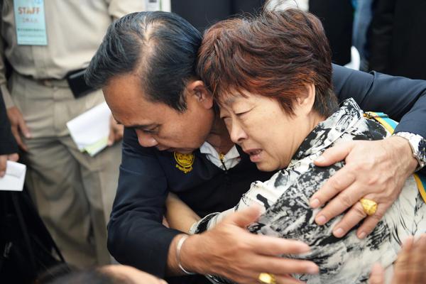 谷歌西雅图在建办公园区塔吊倒塌 致4死4伤_9929低价VPS