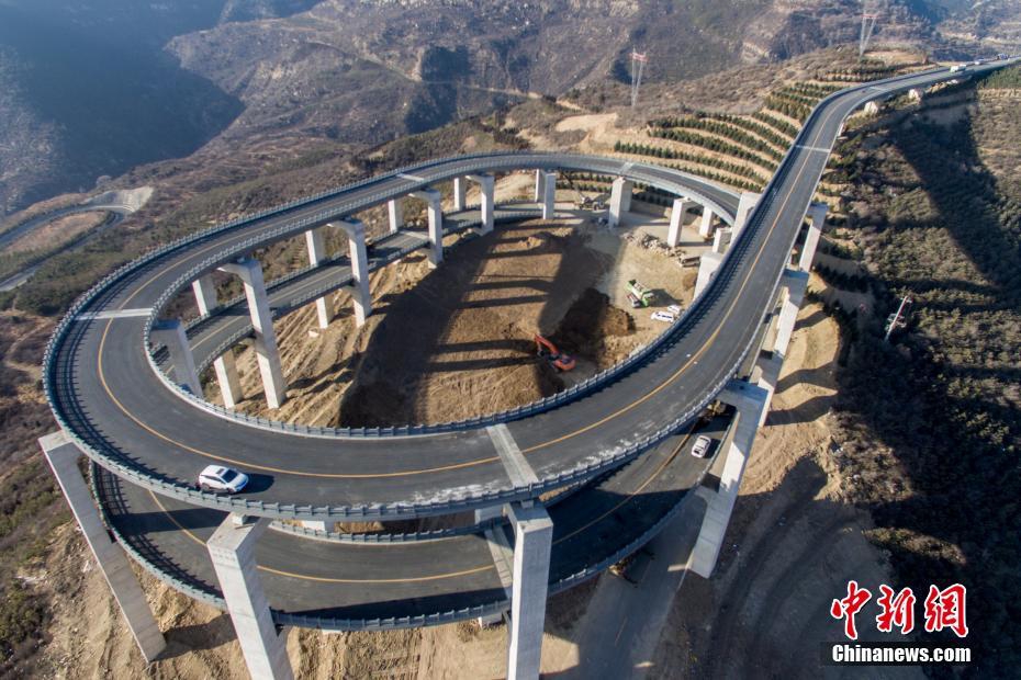 纪连海带您见证中国酒文化的变迁史_CN2 OA服务器