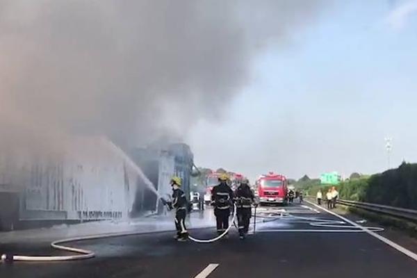 京网文【2017】10231-1151号_大连云服务器