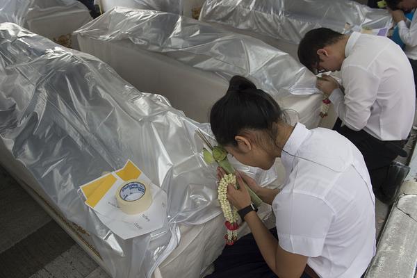 杜锋:曾繁日违体误判仍停赛 比赛很困难要放平心态_CN2服务器大带宽