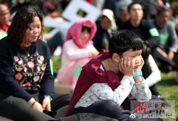 充一次电管5天 国产续航王惨兮兮,一天卖出一台_CN2回国线路