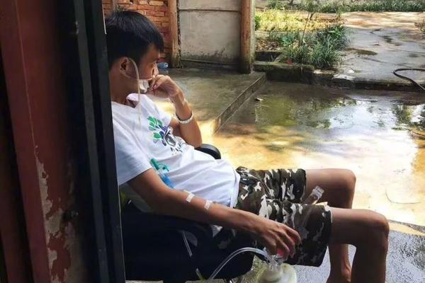 里皮将与足协签约4年合同诱人 目标涵盖世界杯亚洲杯_挂机宝迷你哆